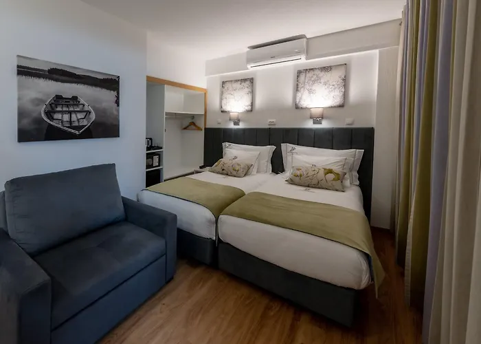 Hotel Dinya Lissabon