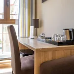 Dinya Hotel&lounge Bar