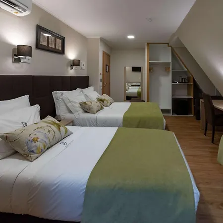 Dinya Hotel 3*