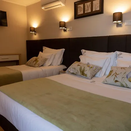 Dinya Hotel&lounge Bar 3*