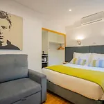 Dinya 3* Lisbon
