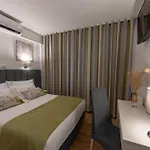 Dinya Hotel 3*