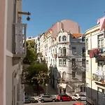 Hotel Dinya Lisbon