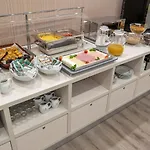 Dinya Hotel