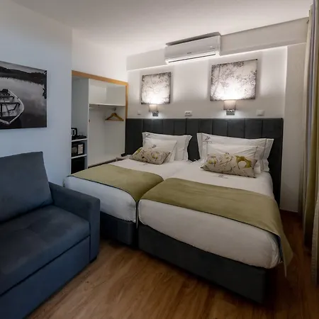 Hotel Dinya Lissabon